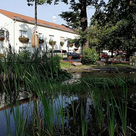 & Zum Eichenkranz Ξενοδοχείο Kolzenburg
